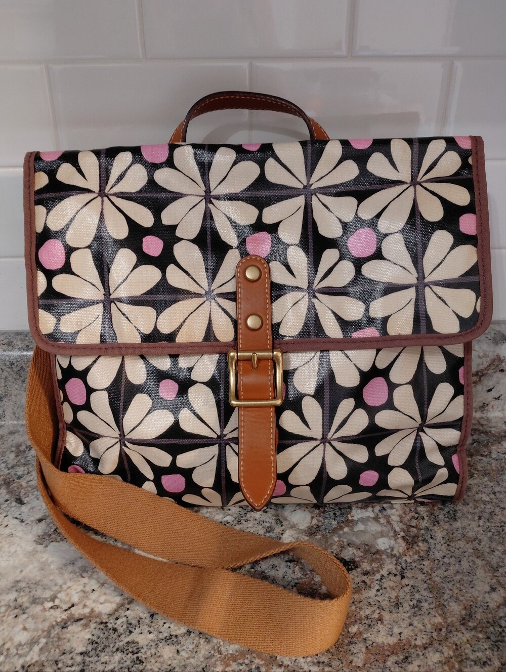 Fossil Key-Per Coated Black Pink Canvas Messenger Crossbody Bag Purse